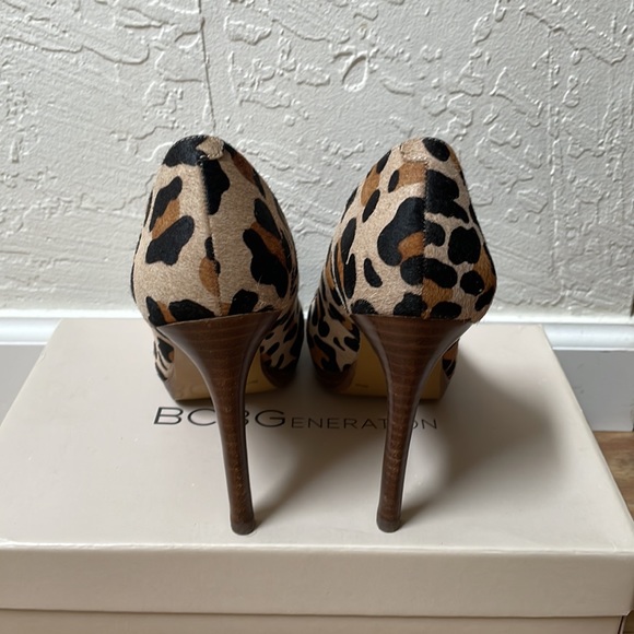 BCBGeneration leopard heels size 8 - Picture 5 of 8
